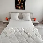 Apartament Gavas Near Arena